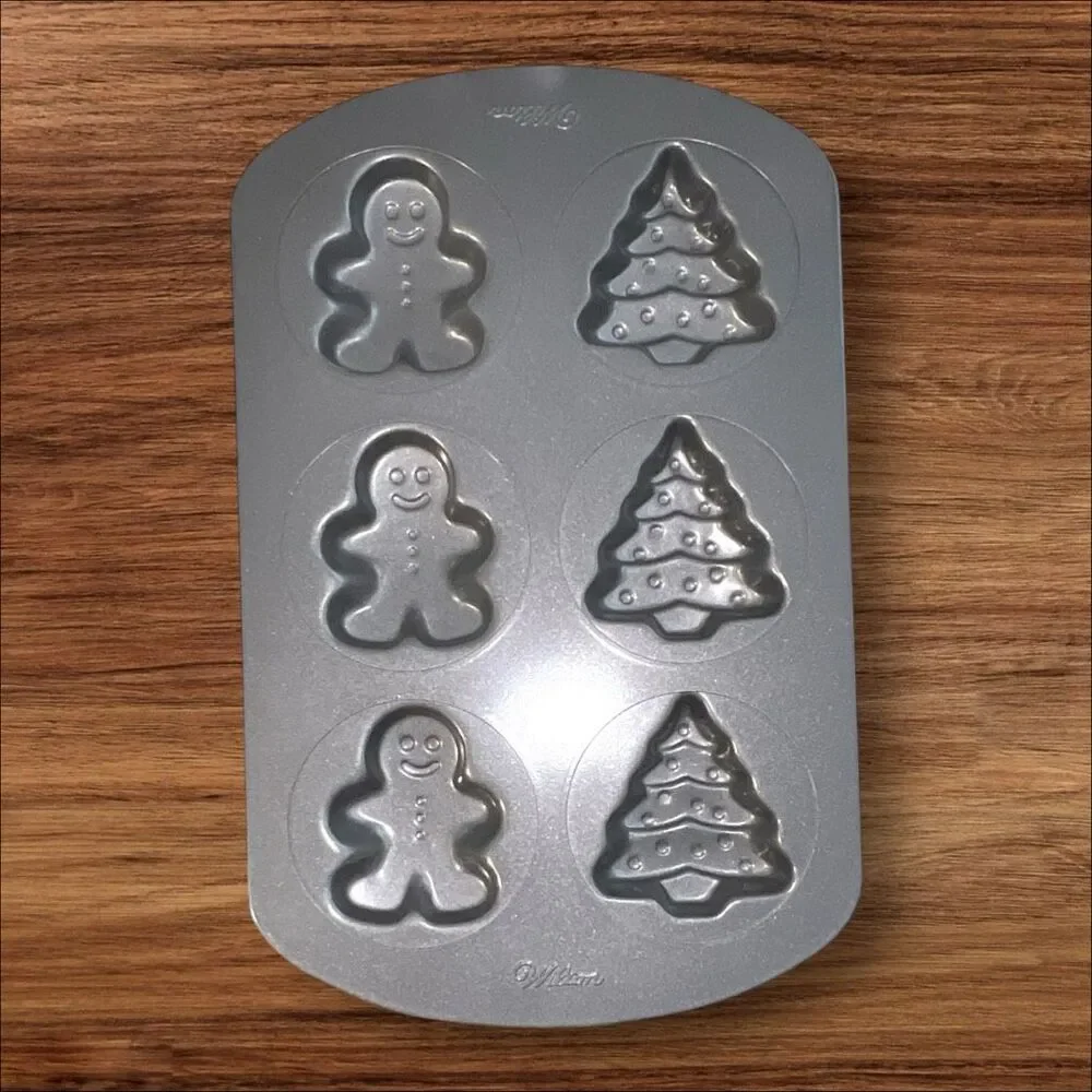 Wilton Christmas Sugar Cookie Pan Gingerbread Man Tree 6 Cavity Baking Mold